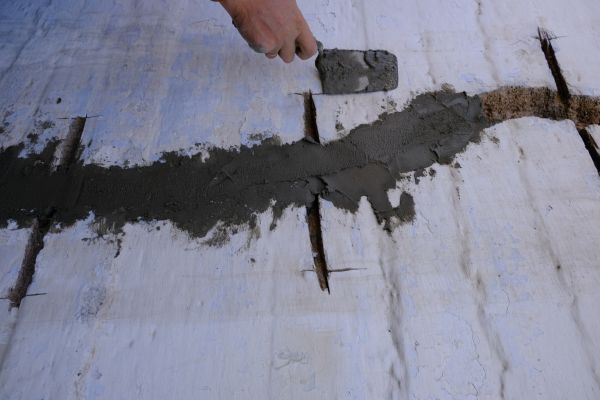 Cost of Concrete Fissure Repair in Loveland